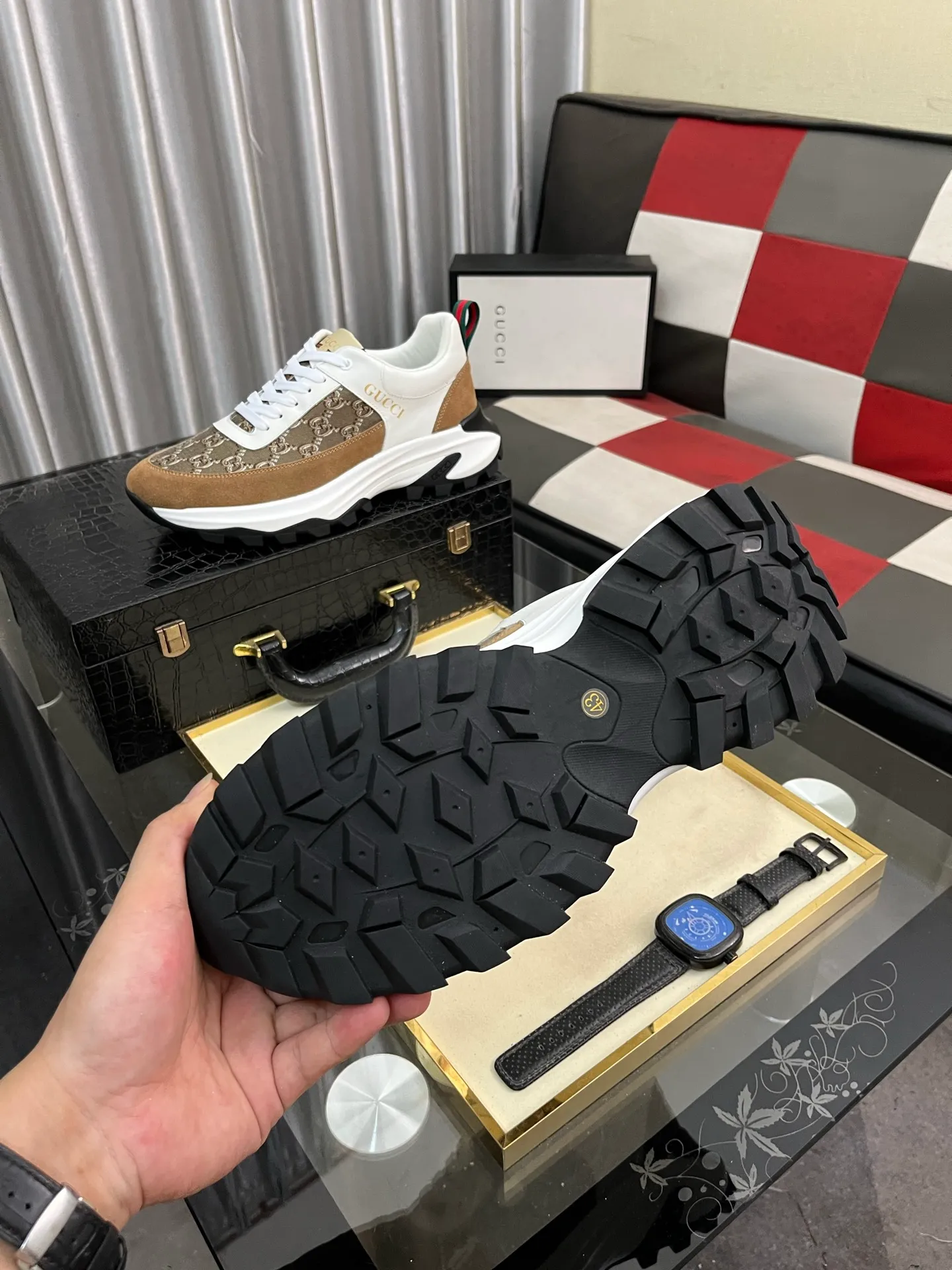 Men's Men's Shoes💰458⌚️⌚️[GUCCI] Gucci men's casual shoes are absolutely popular🔥The ultimate matching item for trendy men! The charm of super texture is irresistible, the main recommendation, the flower leather color is bright! The upper is made of high-quality brand printed fabric with cowhide, breathable leather lining and wear-resistant rubber sole, noble and elegant! Extremely comfortable🎁🎁You can be as handsome as you want💪 38-444⃣️colors available